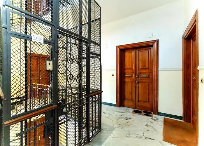 Vatican District San Pietro Metro A